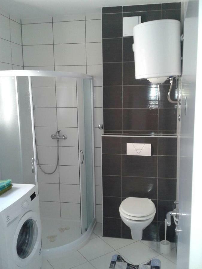 Appartement "Noni" Donji Okrug  Zewnętrze zdjęcie